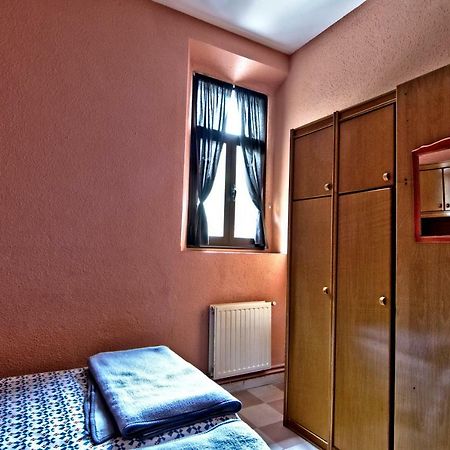 Bustiello  Albergue Juvenil De Bustiello المظهر الخارجي الصورة